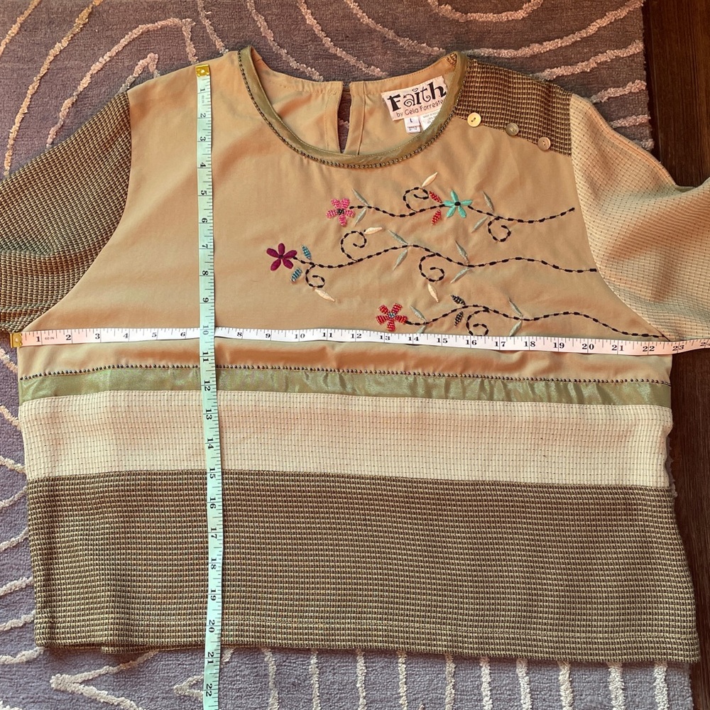Faith by Celia Forrester Embroidered Floral Patchwork Long Sleeve Top Sage Taupe - Picture 8 of 8